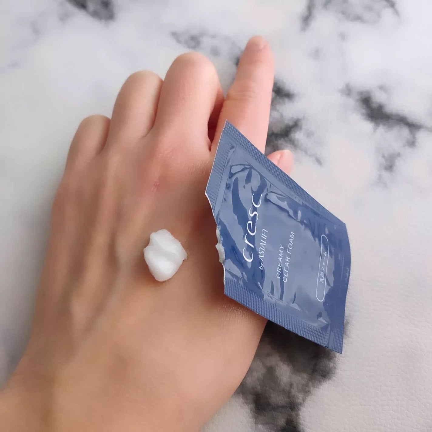 スムースフィット マルチシールド/cresc. by ASTALIFT/化粧下地を使ったクチコミ(5枚目)