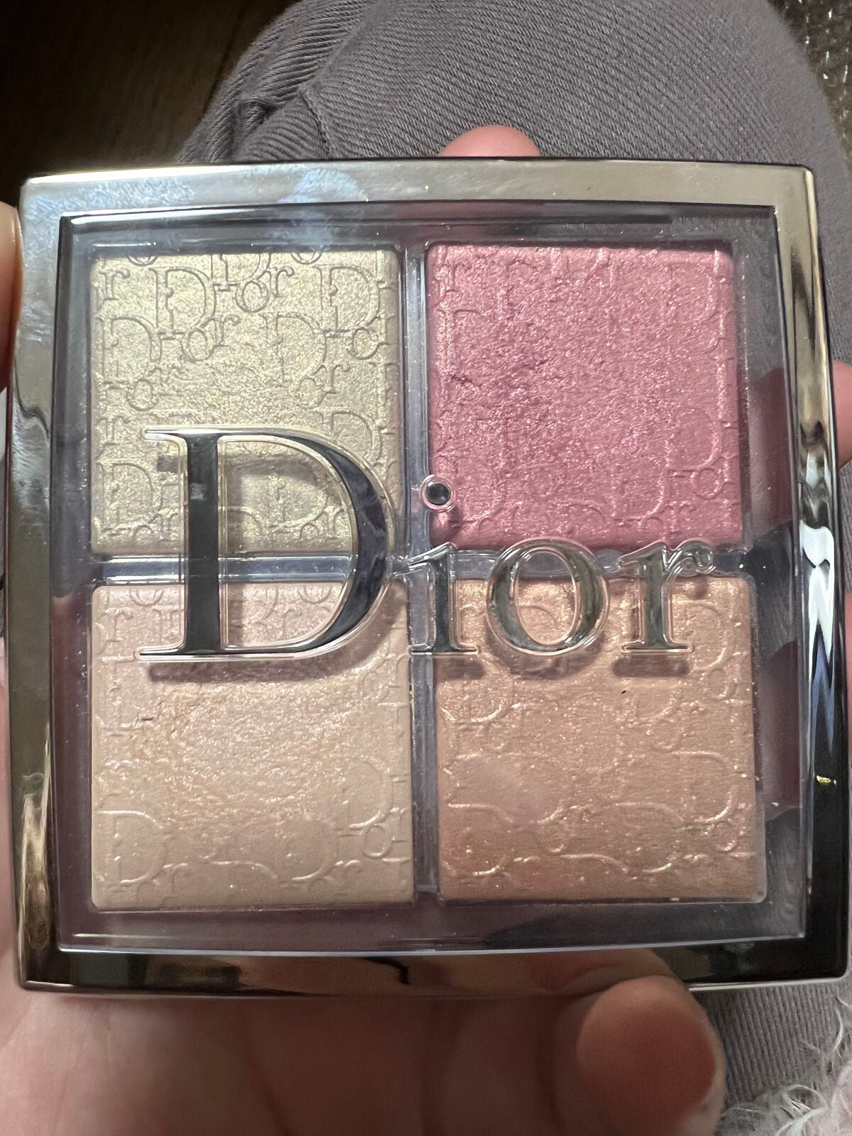 ディオール バックステージ フェイス グロウ パレット/Dior/ハイライトを使ったクチコミ(1枚目)