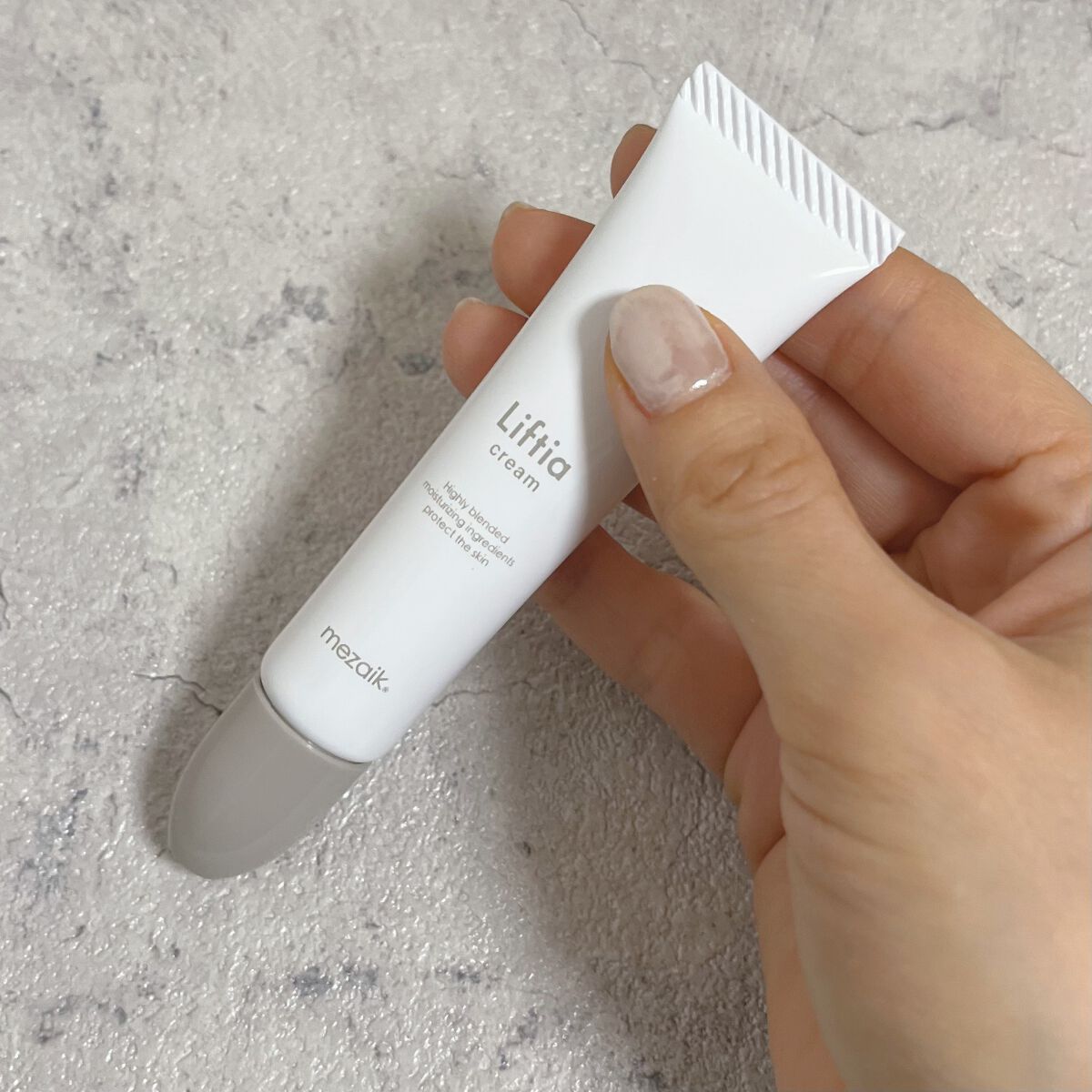 リフティアクリーム(目元用クリーム )/メザイク/アイケア・アイクリームを使ったクチコミ(2枚目)