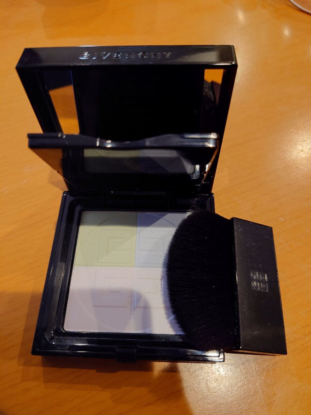 アイ カラー クォード/TOM FORD BEAUTY/アイシャドウパレットを使ったクチコミ(3枚目)