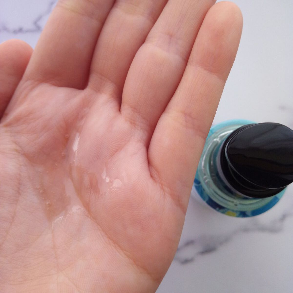 ヘアオイル ピュアブリーズ/エラスチン/その他スタイリングを使ったクチコミ（2枚目）