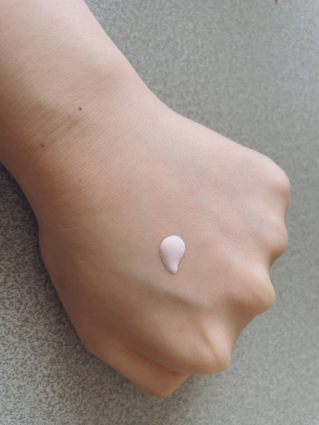 スキンプロテクトベース<皮脂くずれ防止>/プリマヴィスタ/化粧下地を使ったクチコミ(2枚目)