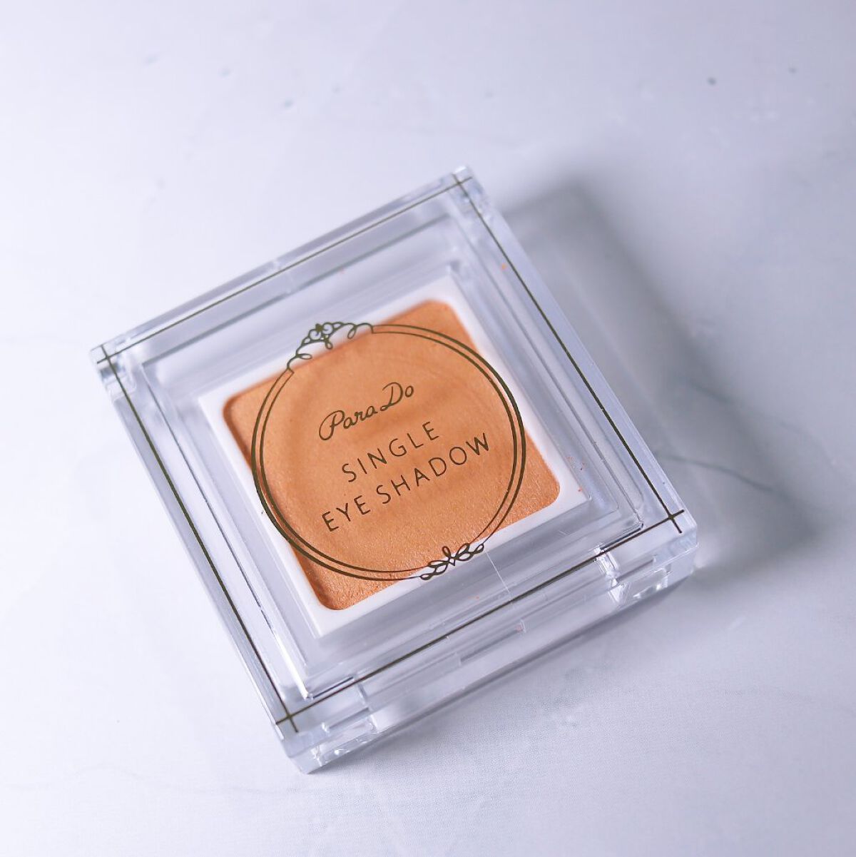 パラドゥ シングルアイシャドウ	 YE01 イエロー/パラドゥ/単色アイシャドウを使ったクチコミ（1枚目）