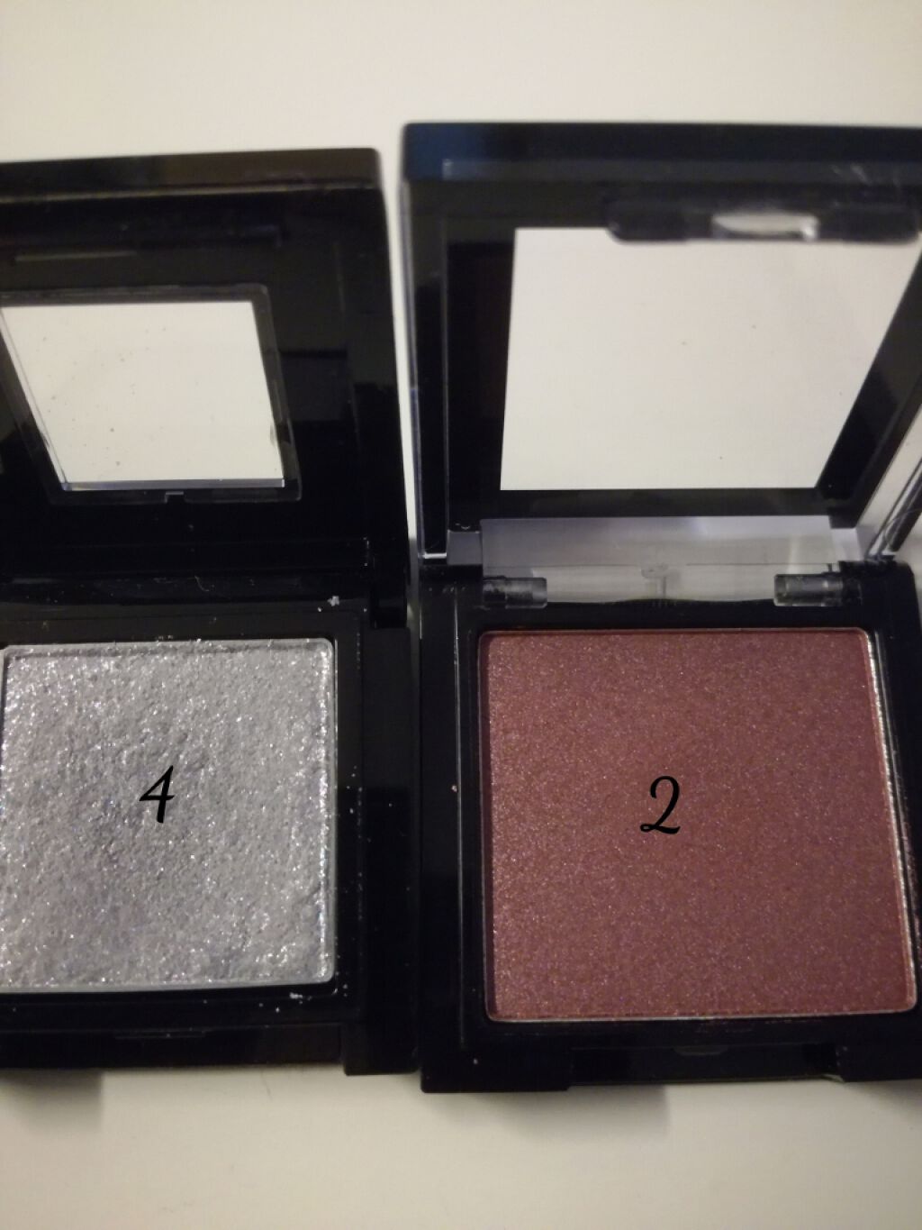 シングルアイシャドウ MBRD-04 プラムレッド/マリブビューティー/単色アイシャドウを使ったクチコミ（3枚目）