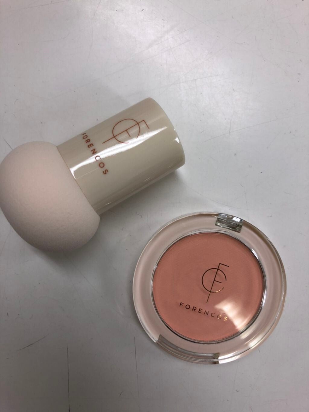 ベアブラッシャー パフ付き/フォレンコス/パウダーチークを使ったクチコミ(1枚目)