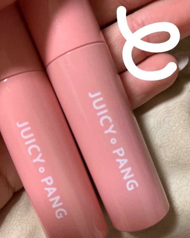 ----A'pieu JUICY-PANG SPARKLING TINT----

２枚目
上：RD02   ヤマブドウ　멀뚱멀뚱머루

下：CR01   ナツメ　대충말린대추


公式のページに載って