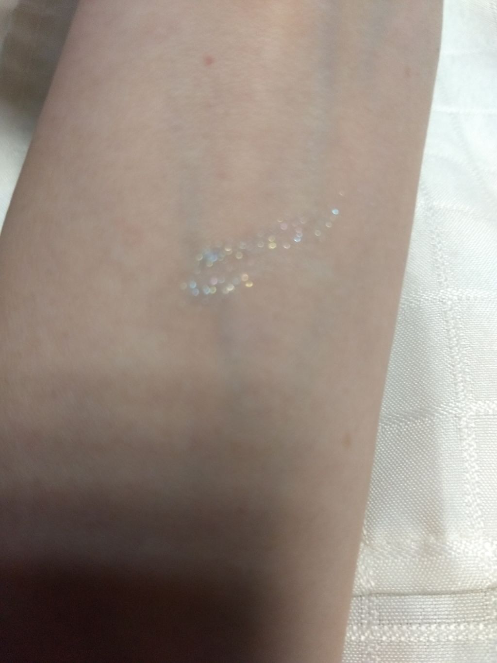 チップオン アイカラー/ettusais/リキッドアイシャドウを使ったクチコミ(2枚目)