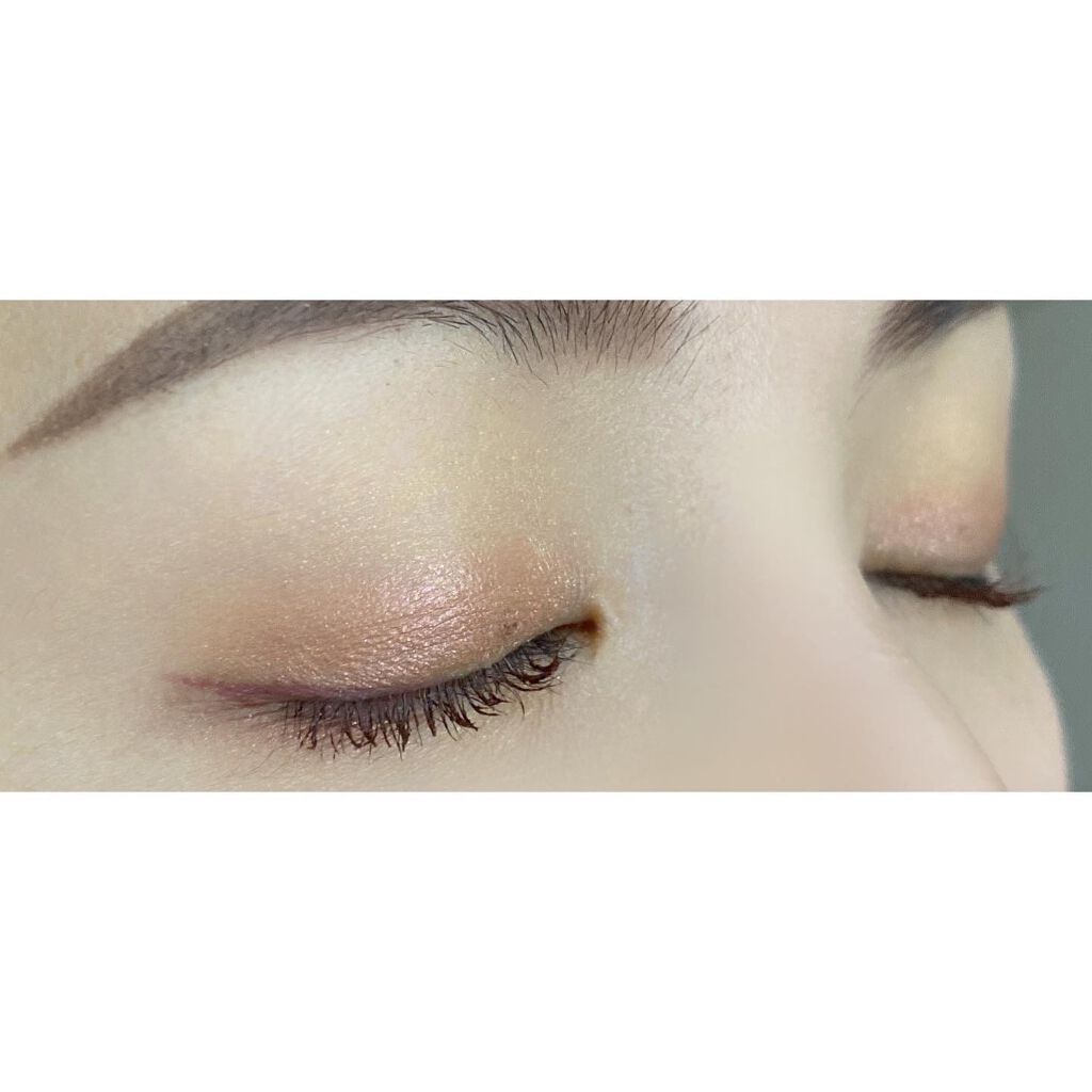 オンブル プルミエール プードゥル/CHANEL/単色アイシャドウを使ったクチコミ(2枚目)