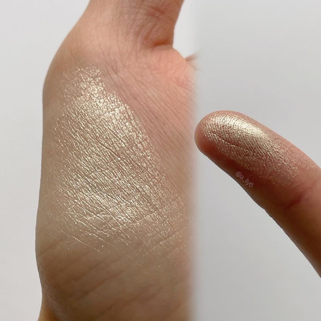 know you letten ダイヤモンド ハイライトパウダー/ELLESY/パウダーハイライトを使ったクチコミ(2枚目)