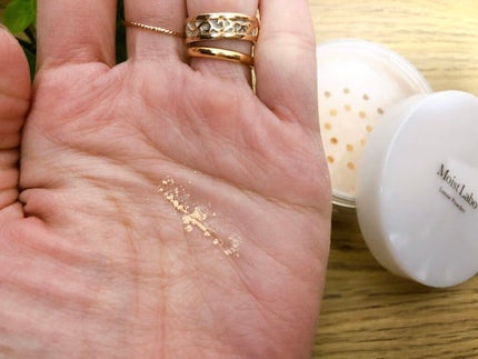 モイストラボ ルースパウダー/Moist Labo/ルースパウダーを使ったクチコミ(6枚目)