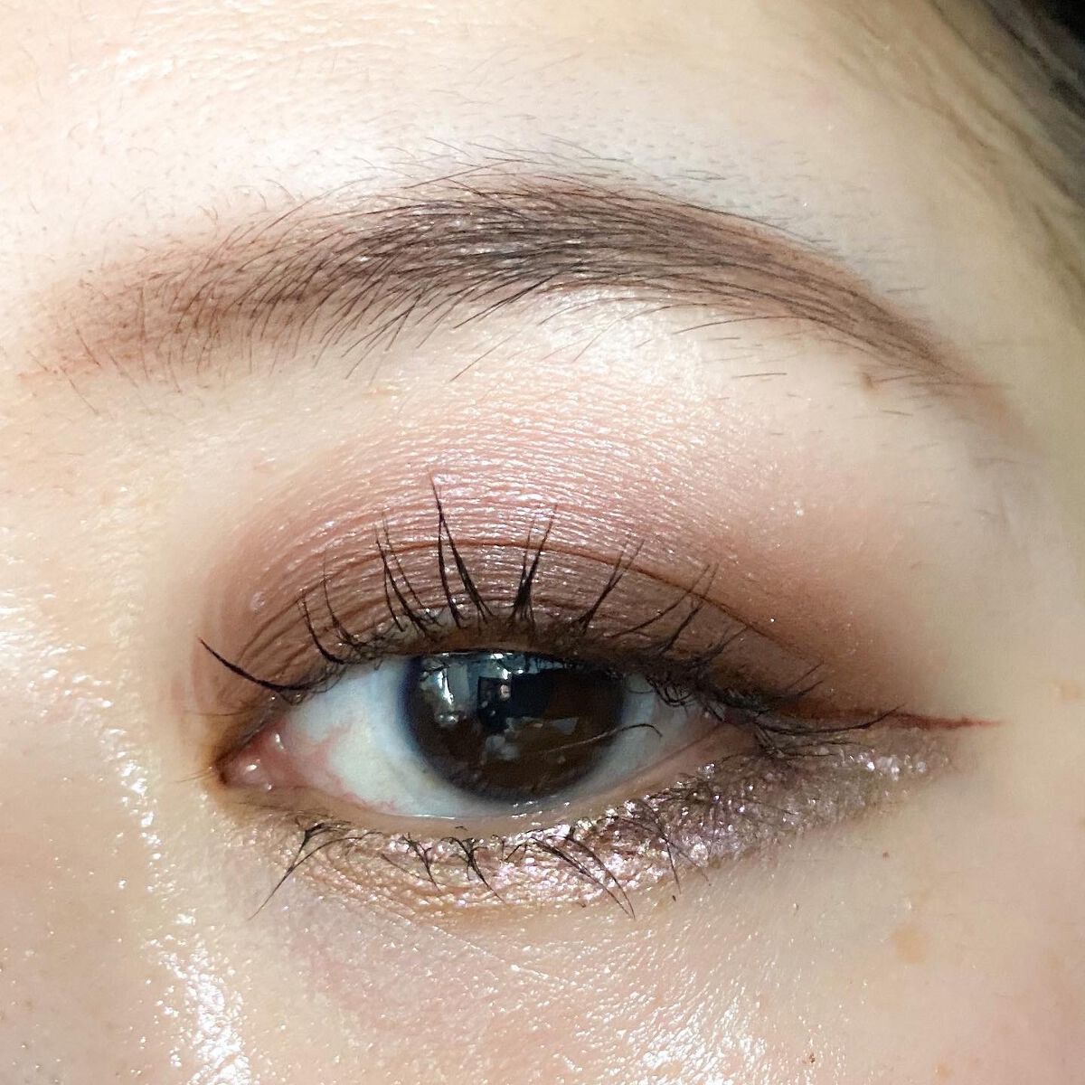 ザ リキッド アイシャドウ　ウルトラスパークル 004 This Evenin'/ADDICTION/リキッドアイシャドウを使ったクチコミ（3枚目）