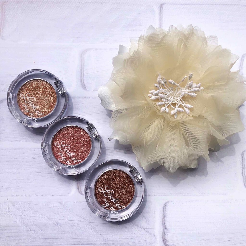 ルックアット マイアイベルベット/ETUDE/単色アイシャドウを使ったクチコミ(4枚目)