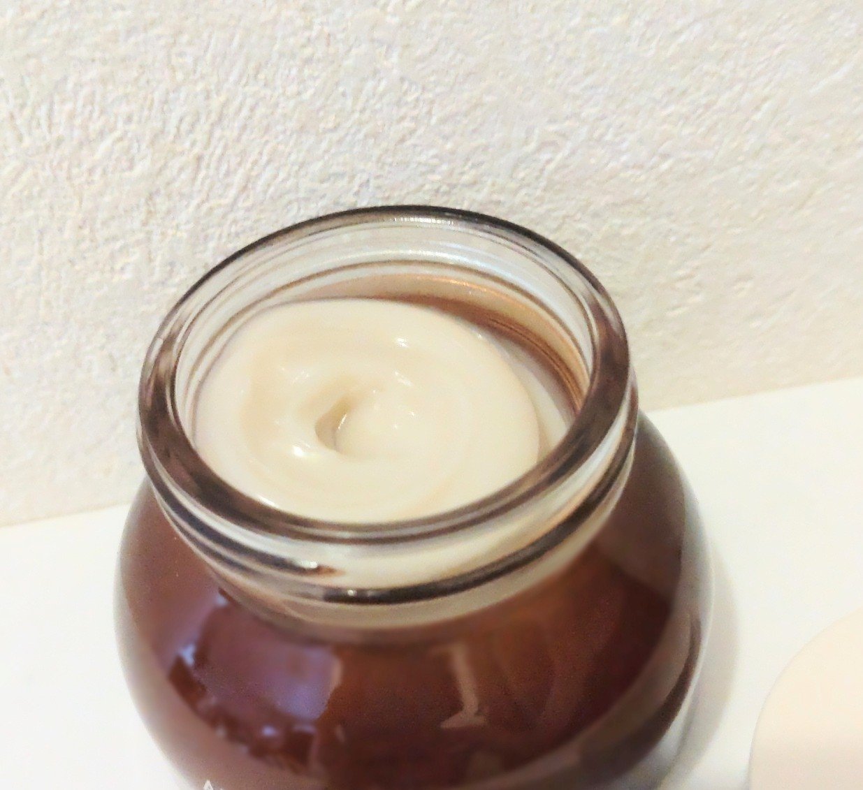 バイタライジングローズマリーファーミングクリーム/AROMATICA/フェイスクリームを使ったクチコミ（3枚目）