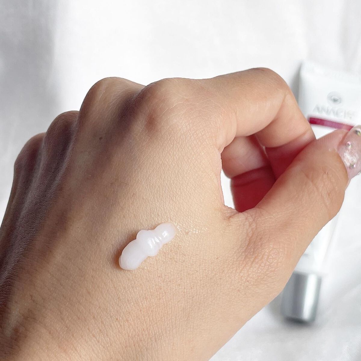 ベラコントゥアーフォーミングクリーム/ANACIS/フェイスクリームを使ったクチコミ(3枚目)