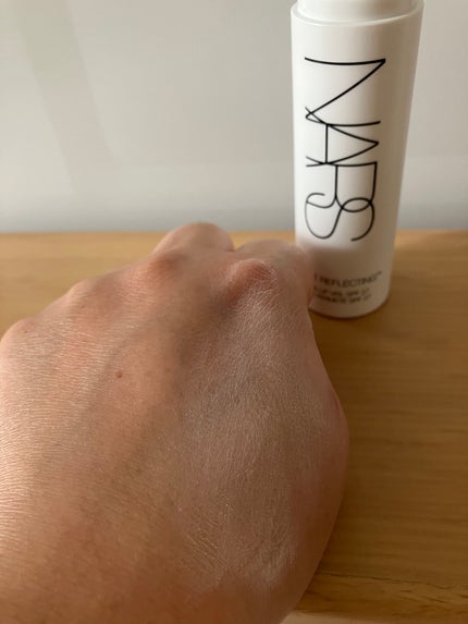 ライトリフレクティング トーンアップヴェール/NARS/化粧下地を使ったクチコミ(6枚目)