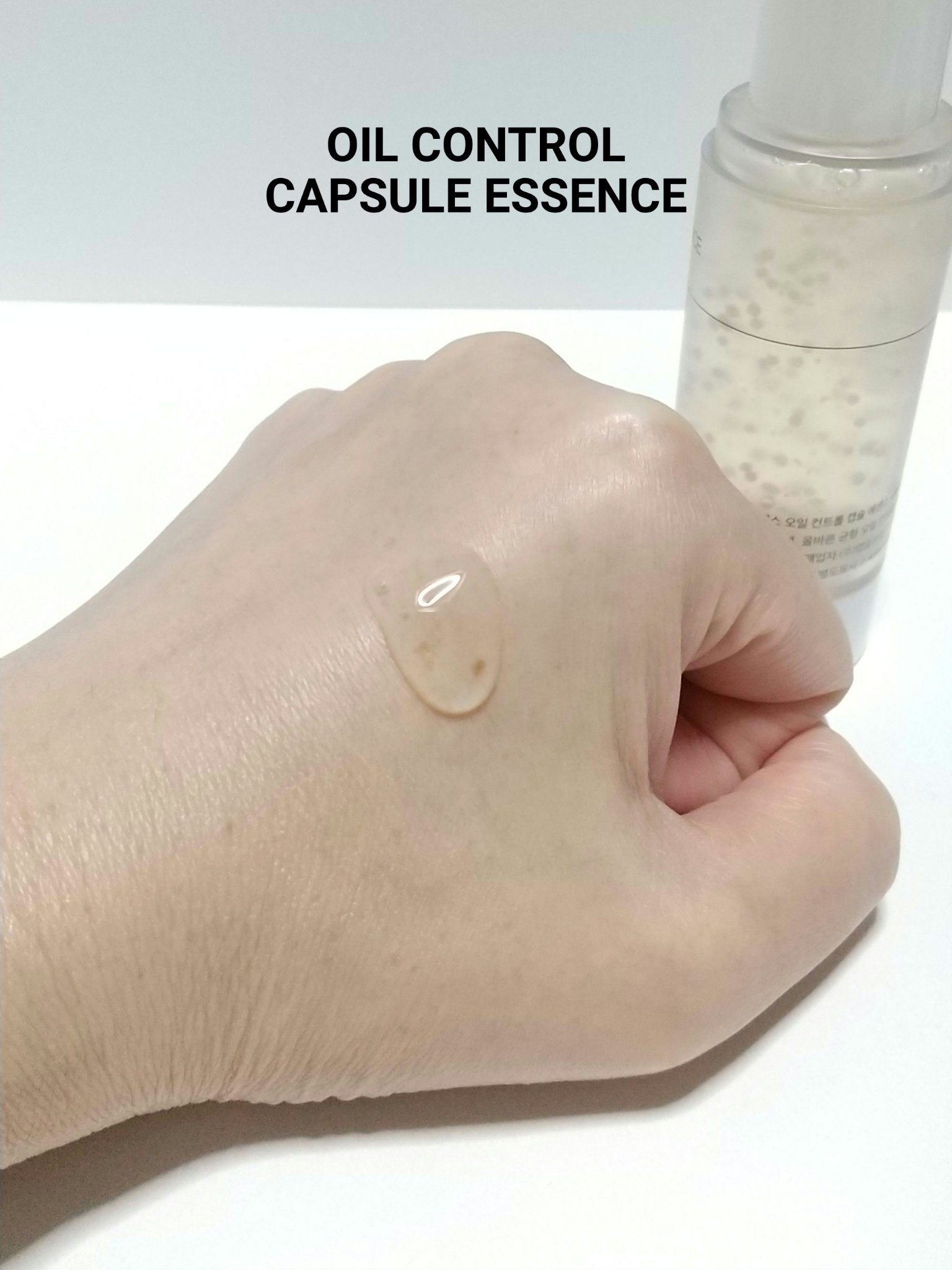 オイルコントロールカプセルエッセンス/celimax/美容液を使ったクチコミ（2枚目）