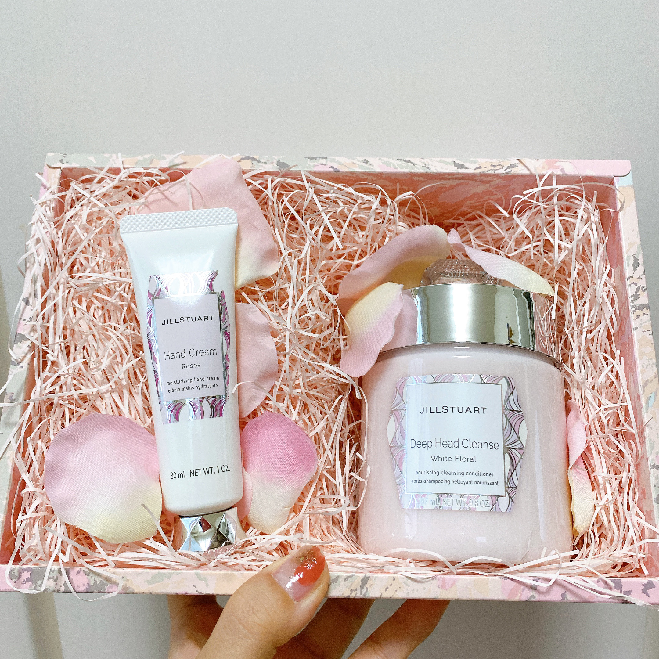 ハンドクリーム ロージーズ 30g/JILL STUART/ハンドクリームを使ったクチコミ（1枚目）