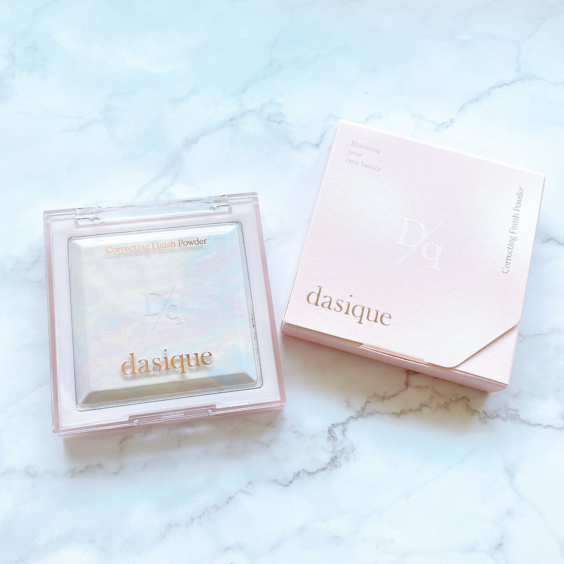 コレクティングフィニッシュパウダー 01 コットンライト/dasique/プレストパウダーを使ったクチコミ（2枚目）