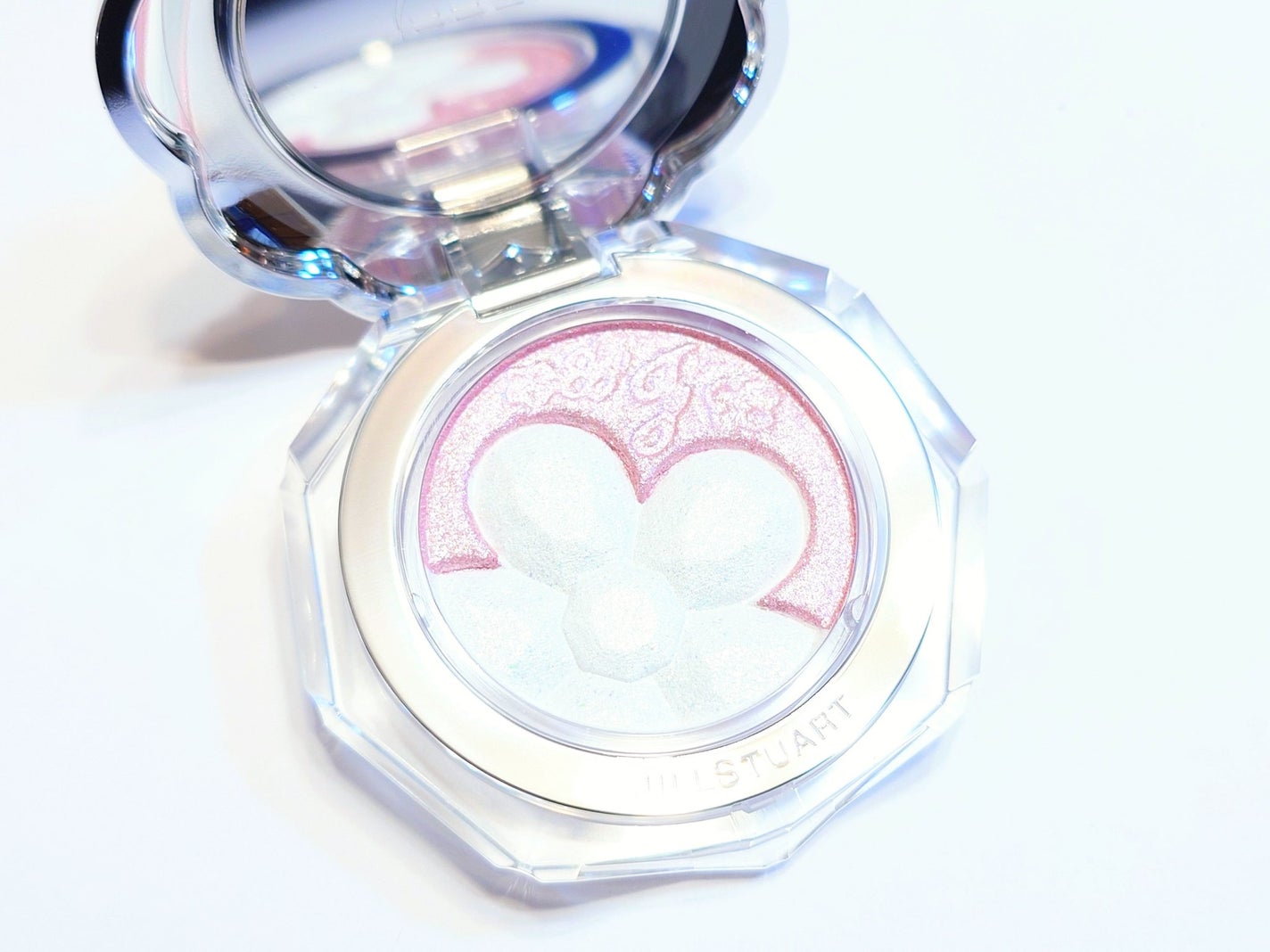 ジルスチュアート クリスタルブルーム ペタルクチュールアイズ デュオ/JILL STUART/アイシャドウパレットを使ったクチコミ(2枚目)