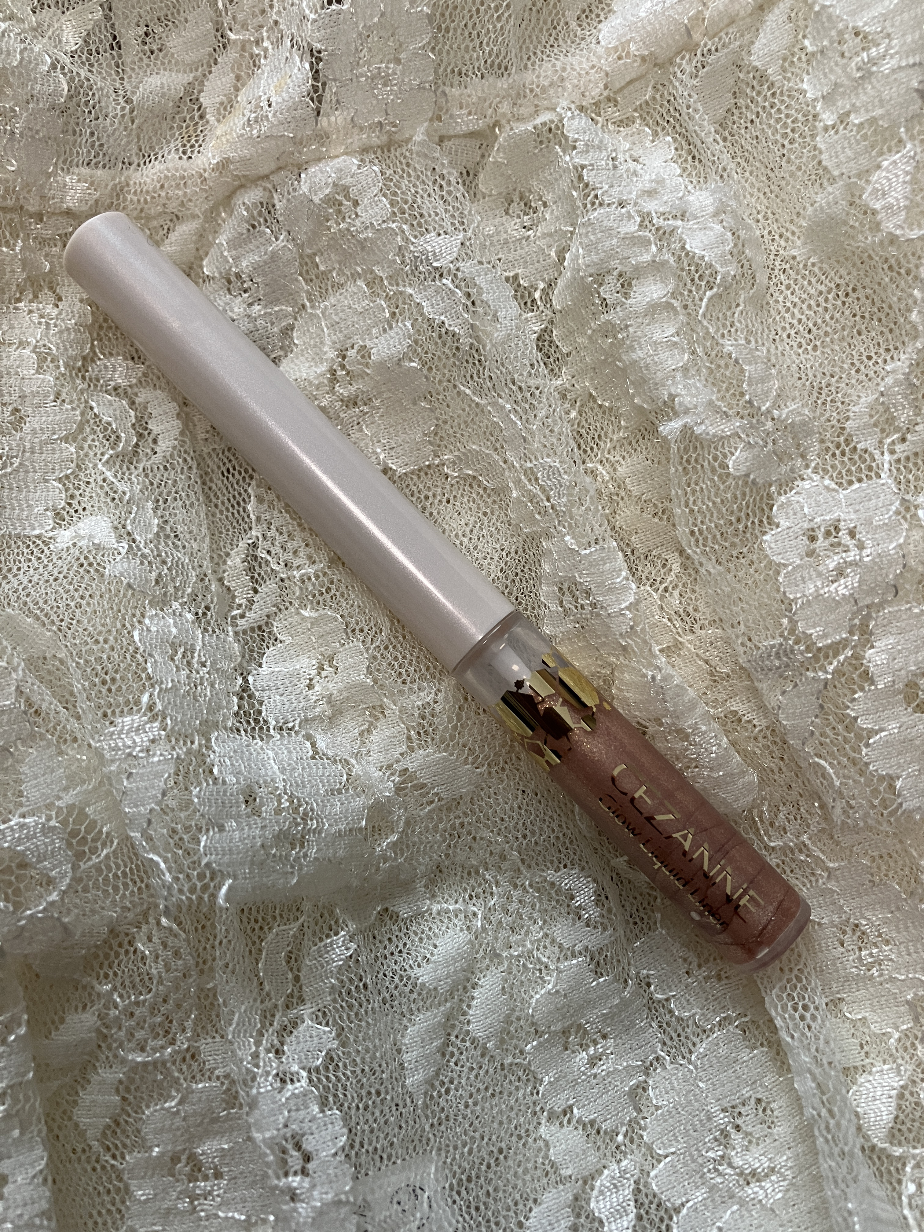 グロウリキッドライナー/CEZANNE/リキッドアイライナーを使ったクチコミ（2枚目）