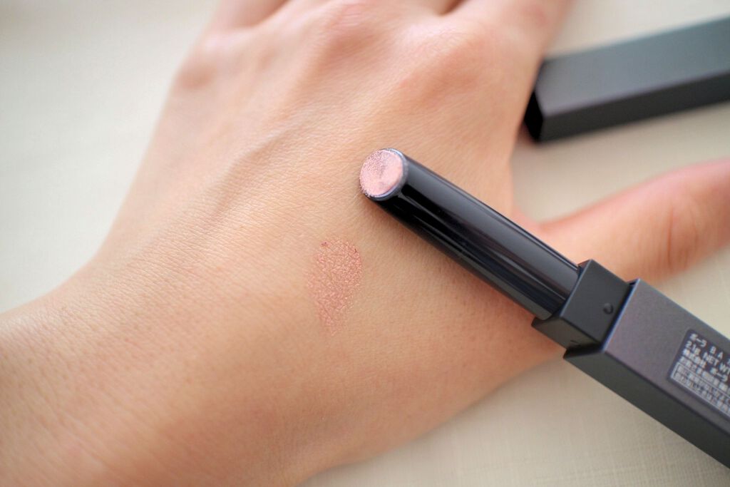 B.A カラーズ コレクティッド カラースティック アイカラー/B.A/スティックアイシャドウを使ったクチコミ(3枚目)