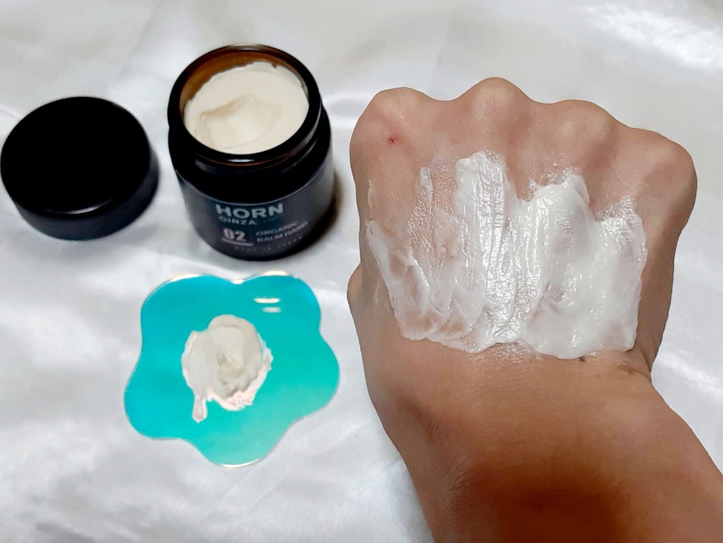 HORNオーガニックバーム HARD/HORN/ヘアバームを使ったクチコミ(5枚目)