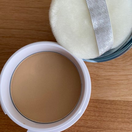 フェイスパウダー ハイカバー N キラ肌オークル/クリアラスト/プレストパウダーを使ったクチコミ(2枚目)