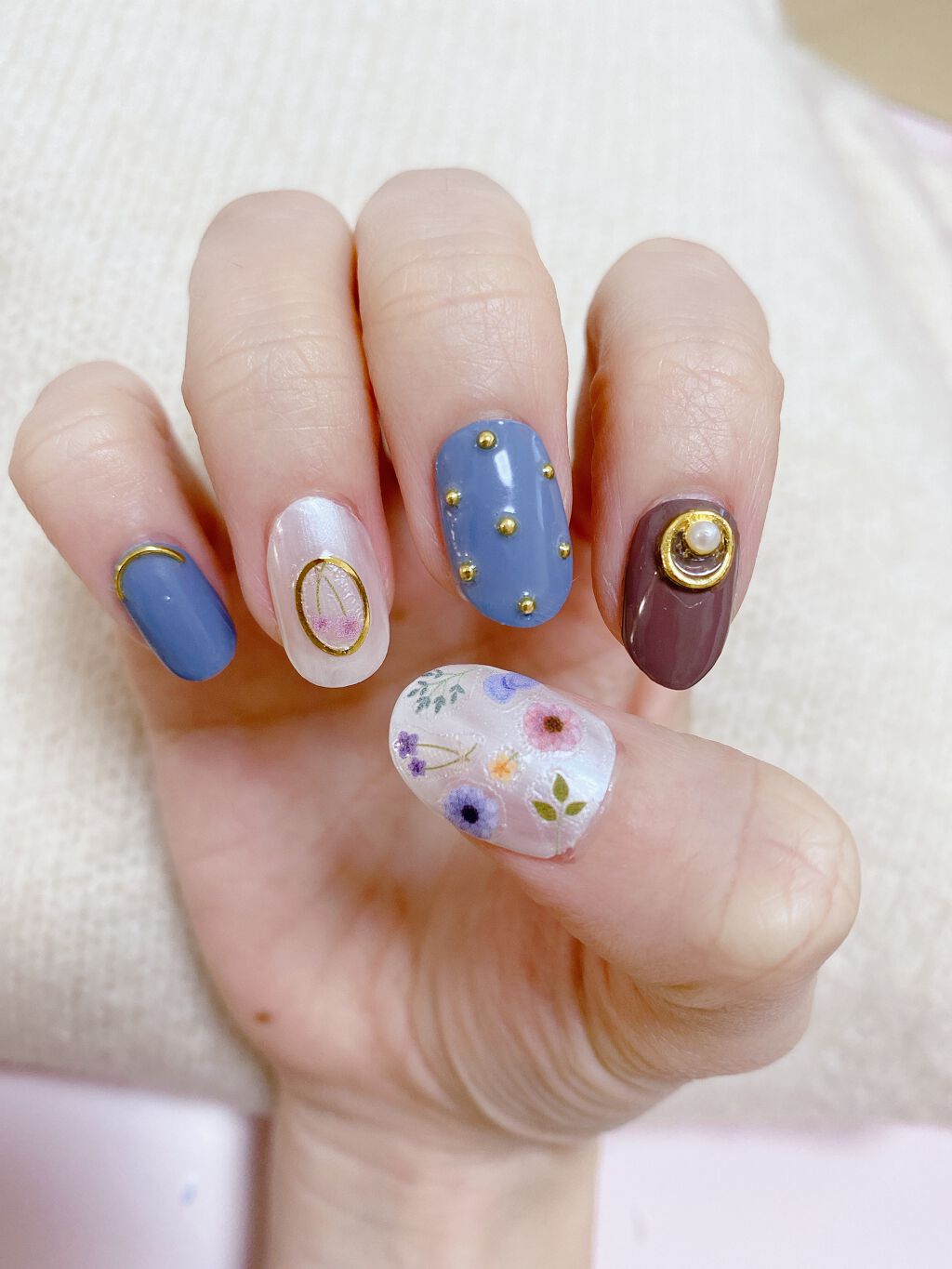 カラフルネイルズ/キャンメイク/マニキュアを使ったクチコミ(3枚目)