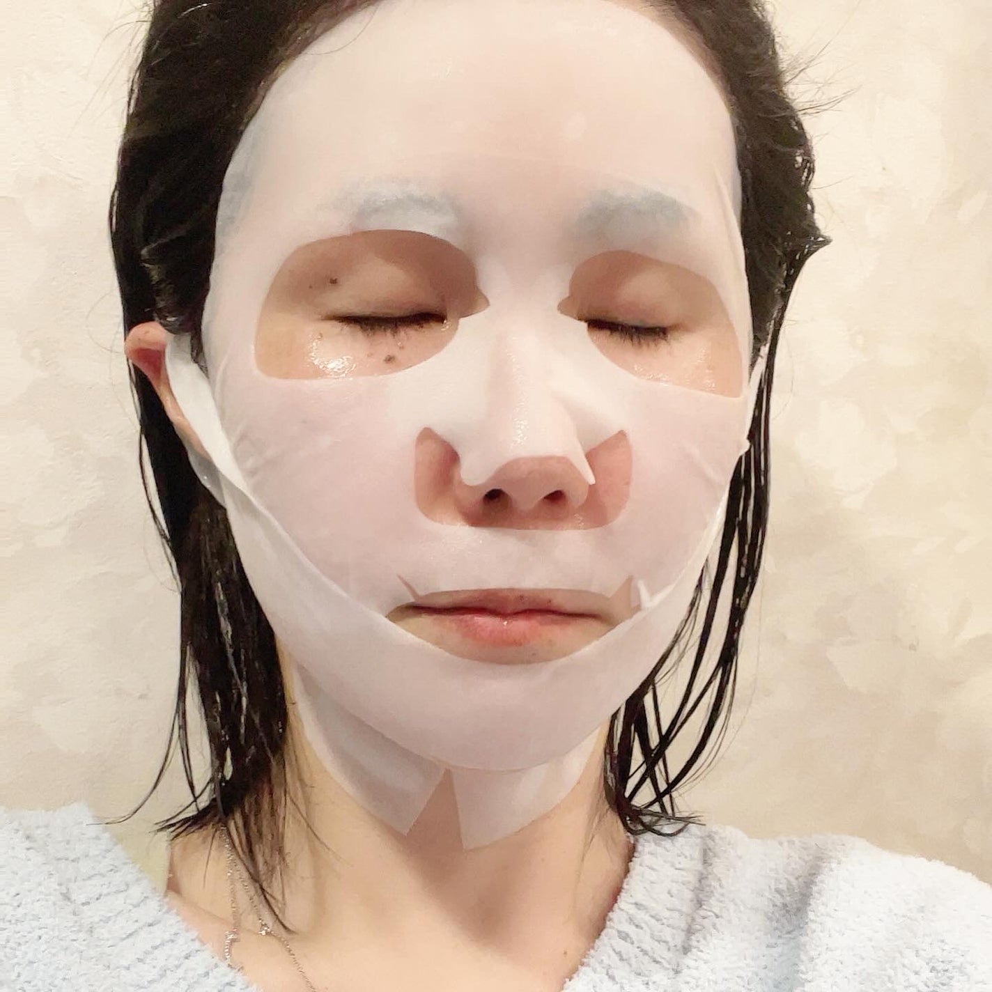 9番 NMNバイオリフトラッピングマスク/numbuzin/シートマスク・パックを使ったクチコミ(5枚目)