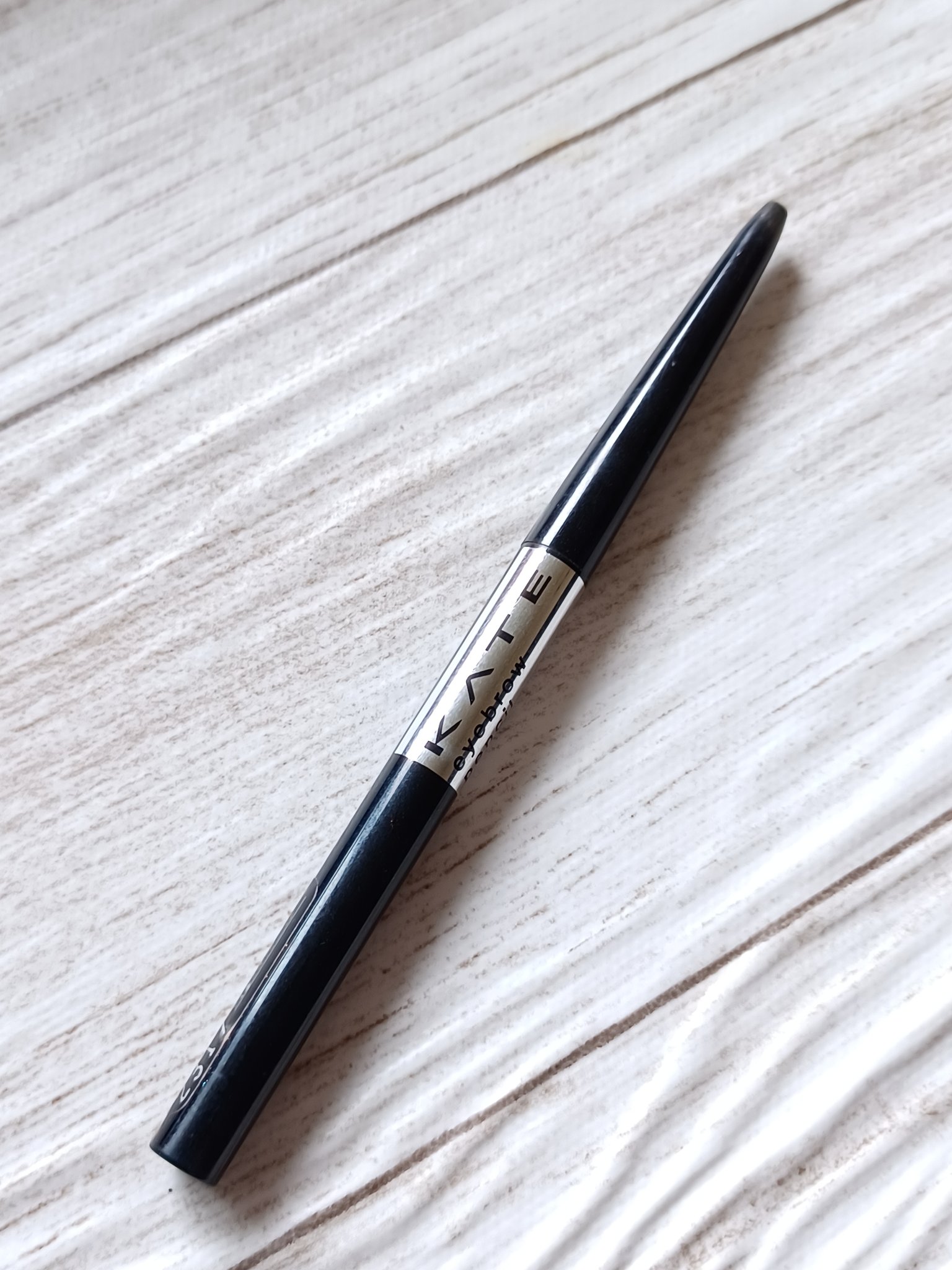 KATE アイブロウペンシルNのクチコミ「今回は、アイブロウペンシル使いきりの紹介です🎵
昨年購入したのですが、私の肌には使うのに少しコ.....」（2枚目）