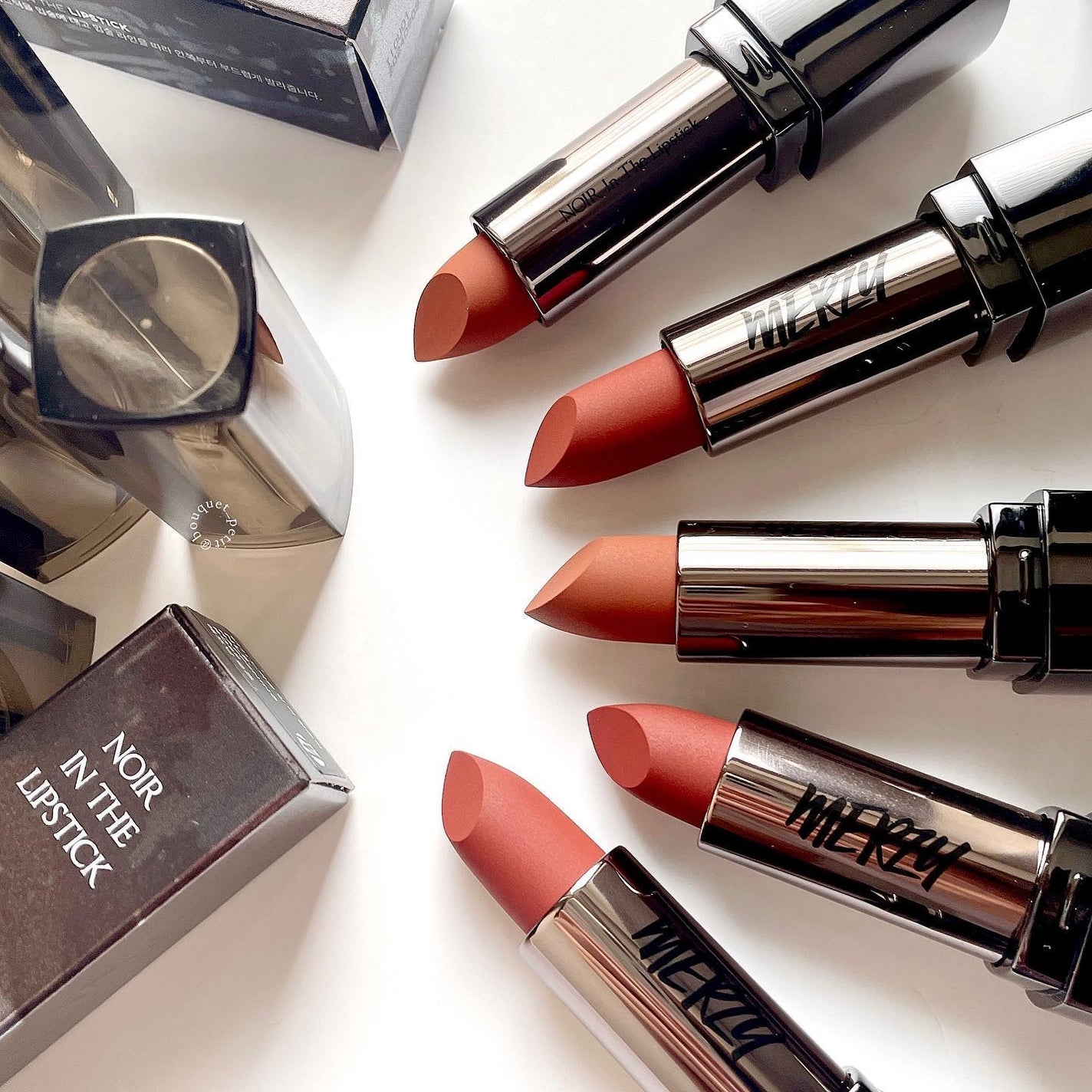 ノワール イン ザ リップスティック/MERZY/口紅を使ったクチコミ(1枚目)