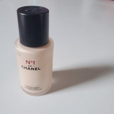 CHANEL  フリュイド ファンデーション N°1 ドゥ シャネル のクチコミ「CHANEL
フリュイド ファンデーション N°1 ドゥ シャネル
B10


今まで使ったフ.....」（2枚目）