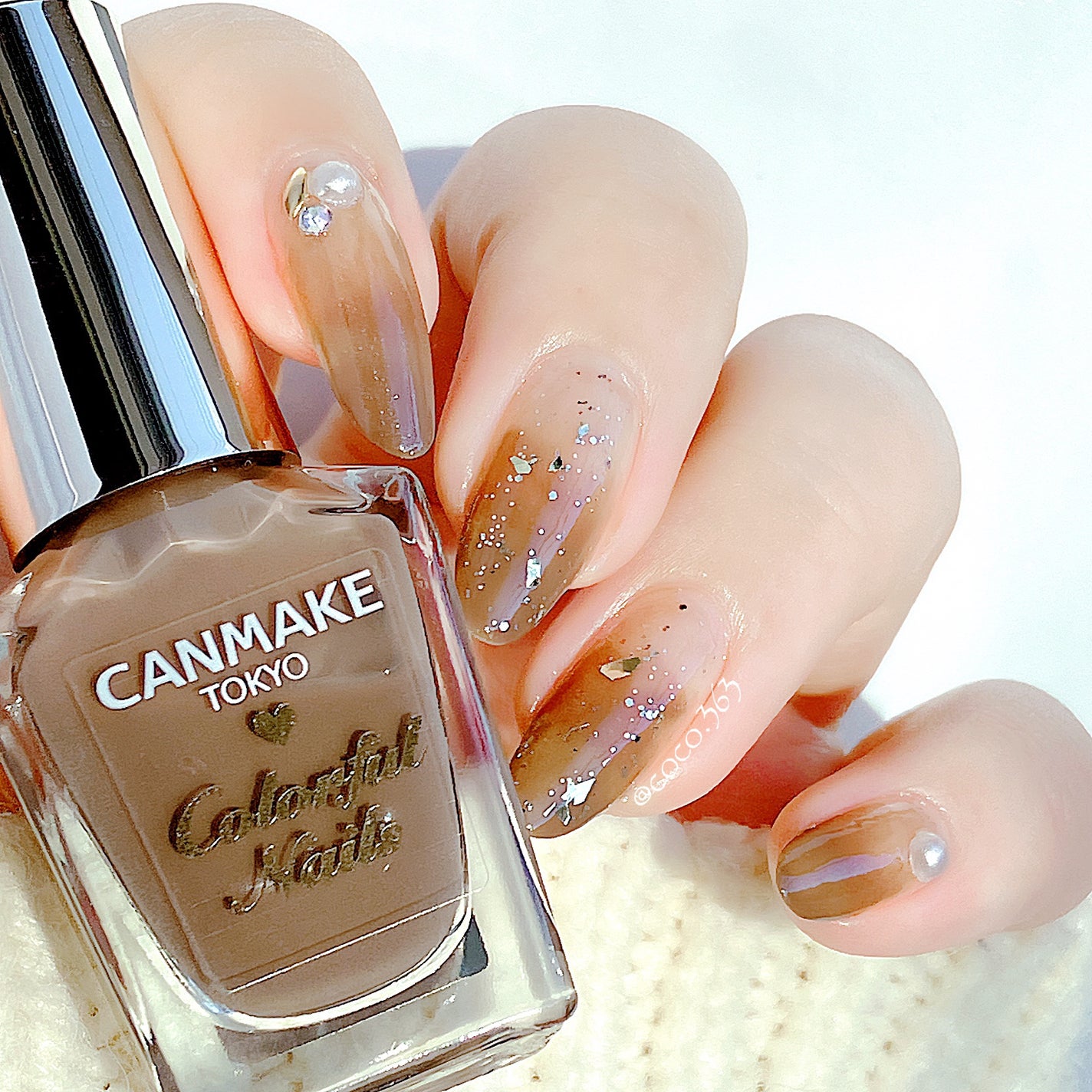 カラフルネイルズ/キャンメイク/マニキュアを使ったクチコミ(4枚目)
