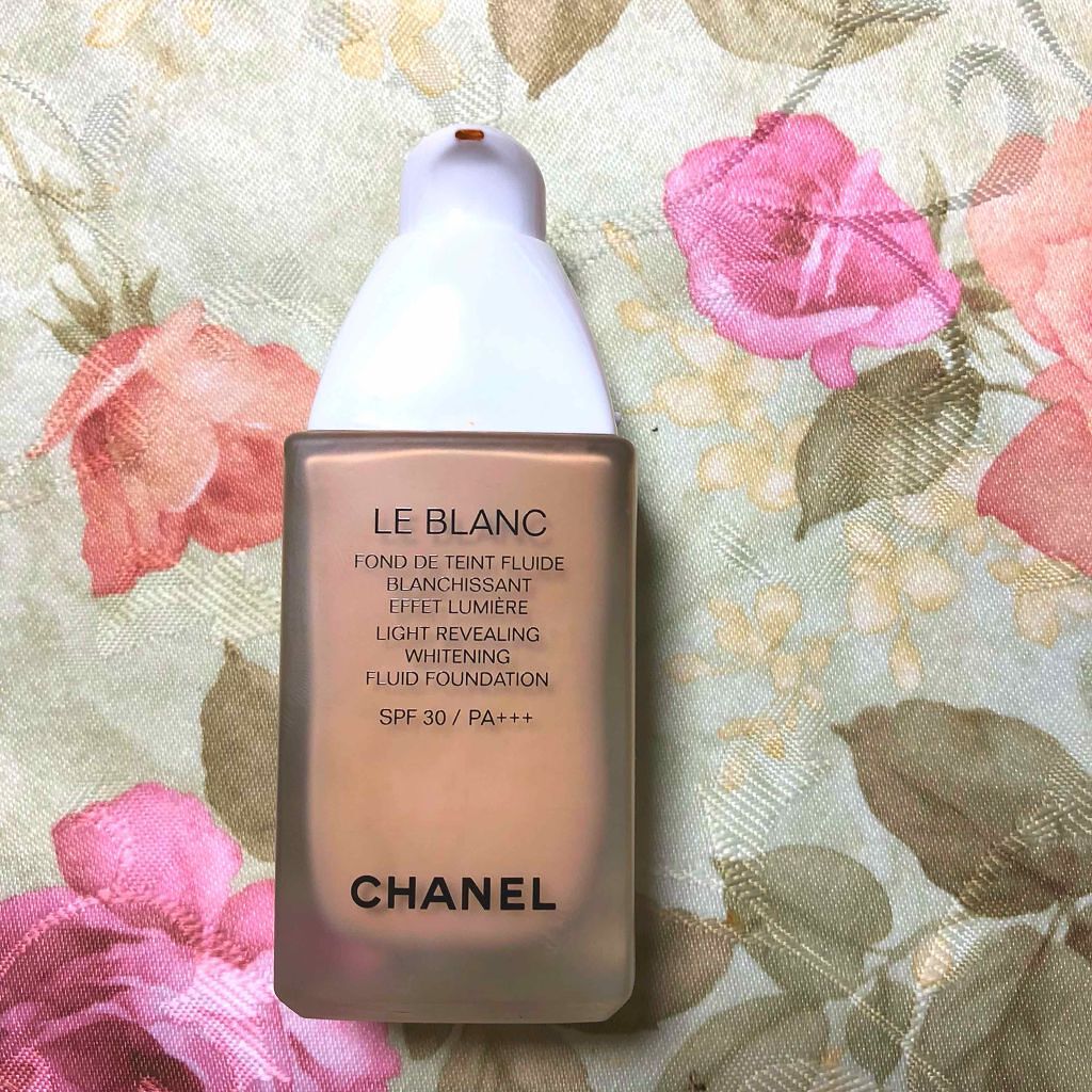 ル ブラン フリュイド ルミエール/CHANEL/リキッドファンデーションを使ったクチコミ(2枚目)