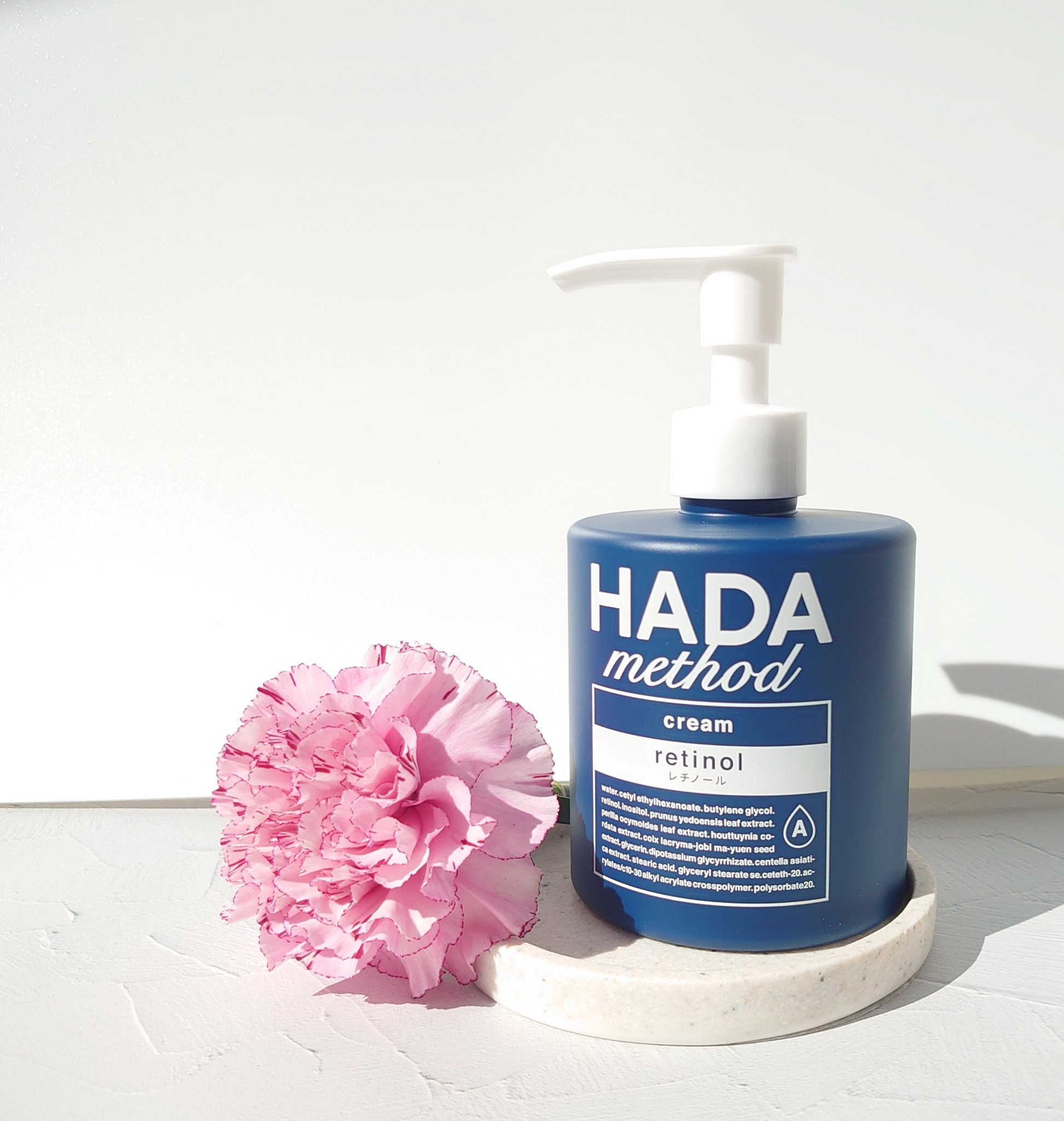 𝐇𝐀𝐃𝐀 𝐦𝐞𝐭𝐡𝐨𝐝 

◽𝐫𝐞𝐭𝐢𝐧𝐨𝐥 𝐂𝐑𝐄𝐀𝐌

日本古来の植物成分であるツボクサエキスやドクダミ・ハトムギエキスなど保湿効果で乾燥ごわつきをケアしてくれるレチノールボディクリーム💆
