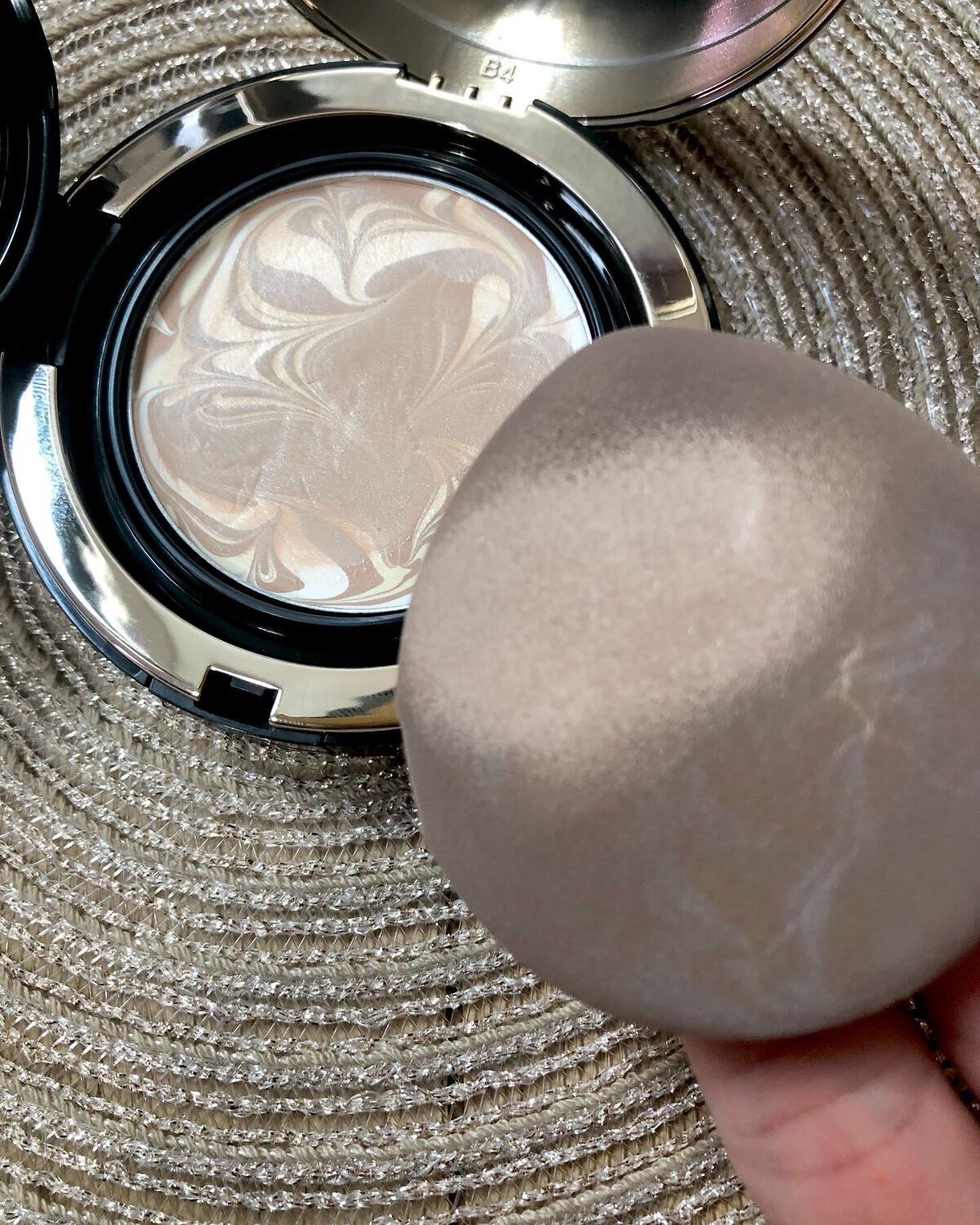 SIGNATURE ESSENCE COVER PACT /AGE20’s/クリーム・エマルジョンファンデーションを使ったクチコミ(4枚目)