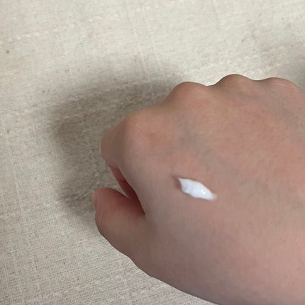 ハンドクリーム ピュアシャンプーの香り/フィアンセ/ハンドクリームを使ったクチコミ(3枚目)