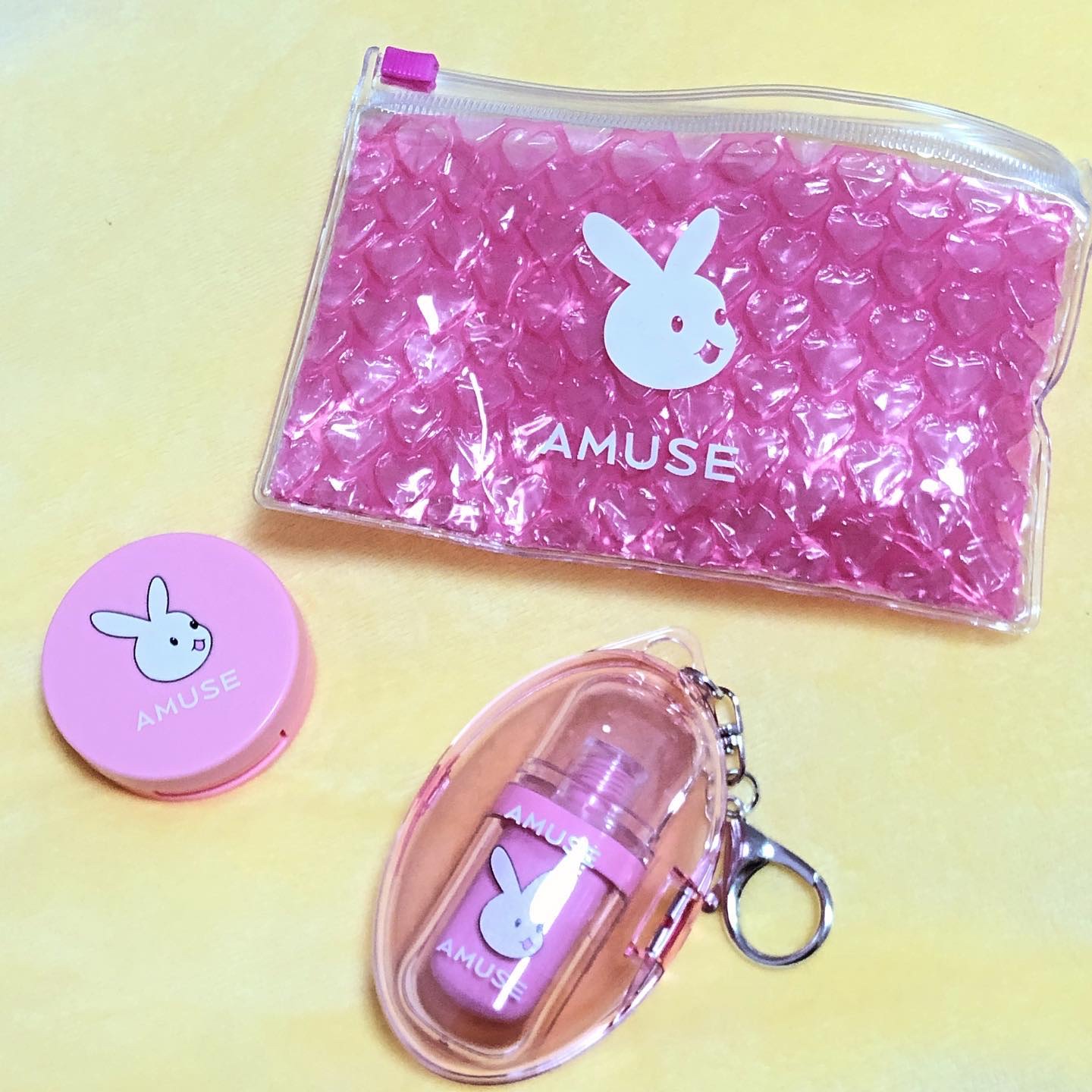 AMUSE ウサギ舌リップ＆チークキットのクチコミ「AMUSE
ウサギ舌エディション(ウサギ舌リップ＆チークキット)🐰💕

ティントもチークも若干.....」（1枚目）