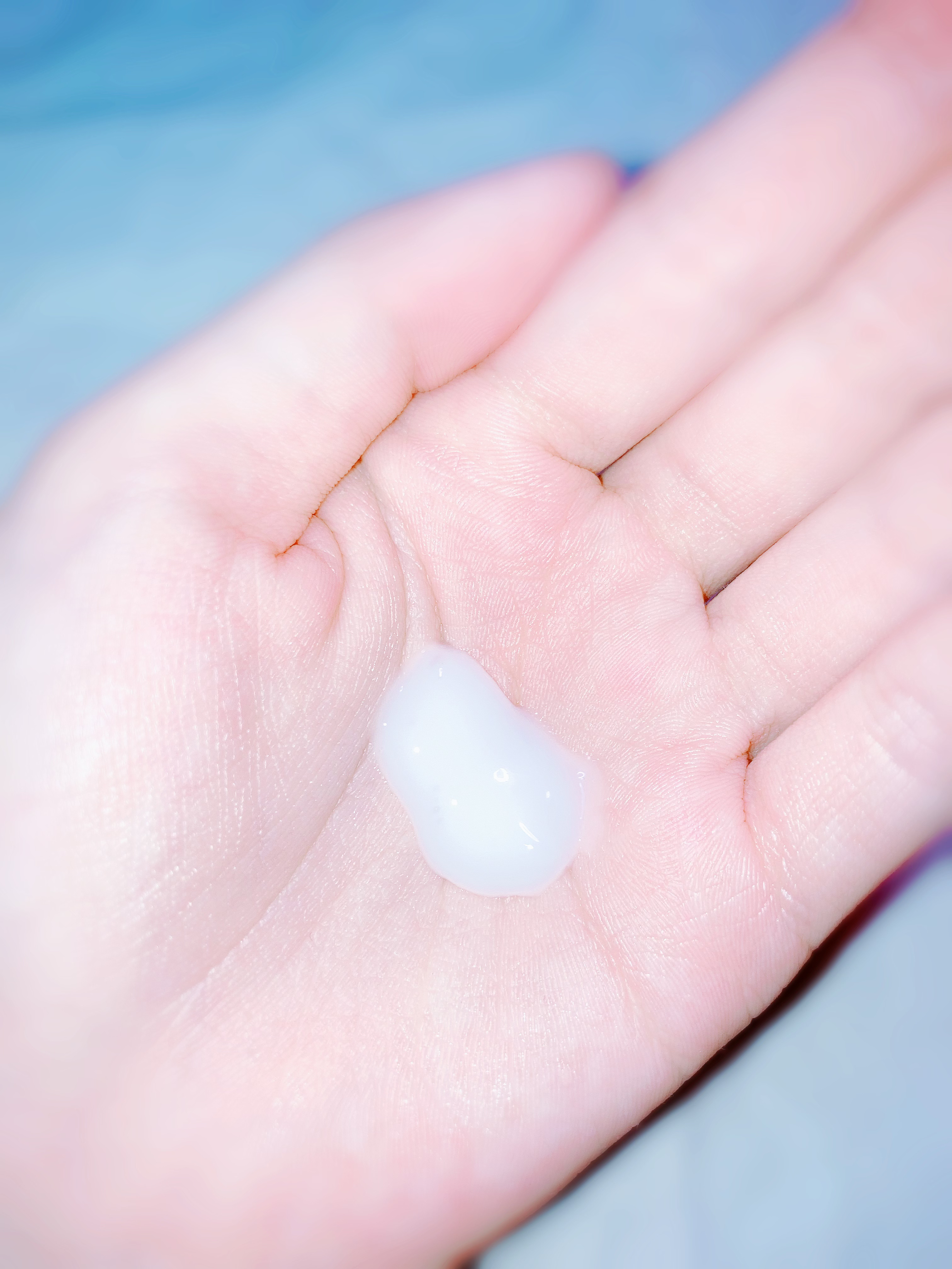 エッセンスインヘアミルク/オルビス/ヘアミルクを使ったクチコミ（2枚目）