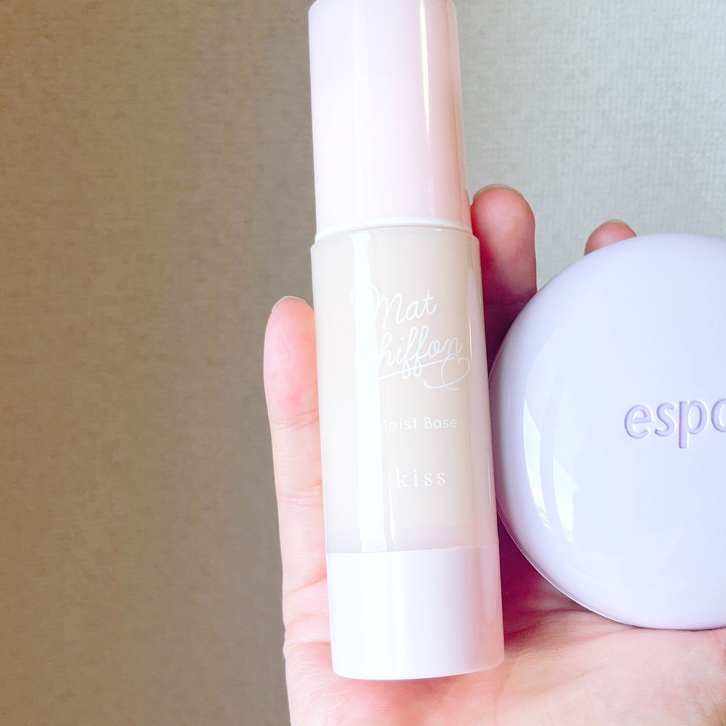 うぇるかま on LIPS 「___この透け感伝わる??塗り重ねても厚塗り感が出ないこんなU..」(2枚目)