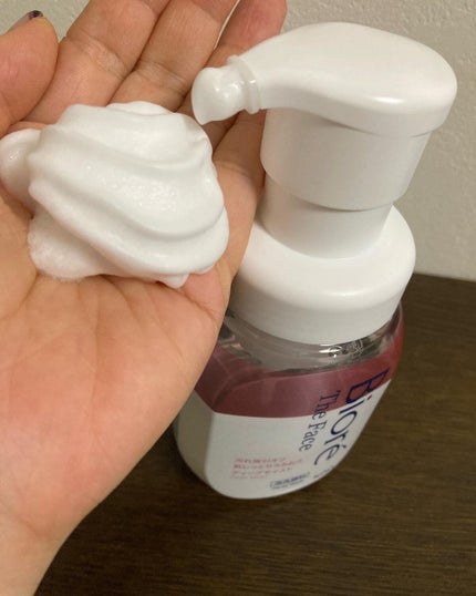 ビオレ ザフェイス 泡洗顔料 ディープモイスト/ビオレ/泡洗顔を使ったクチコミ(3枚目)