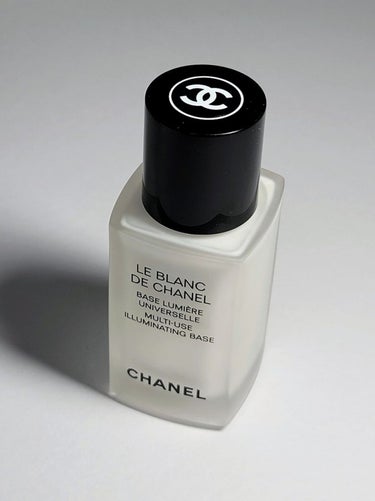 CHANEL ブラン ドゥ シャネル Nのクチコミ「⛄️🤍ピュアなホワイトのリキッド🤍⛄️。

CHANEL
ブラン ドゥ シャネル N
30ml.....」（3枚目）