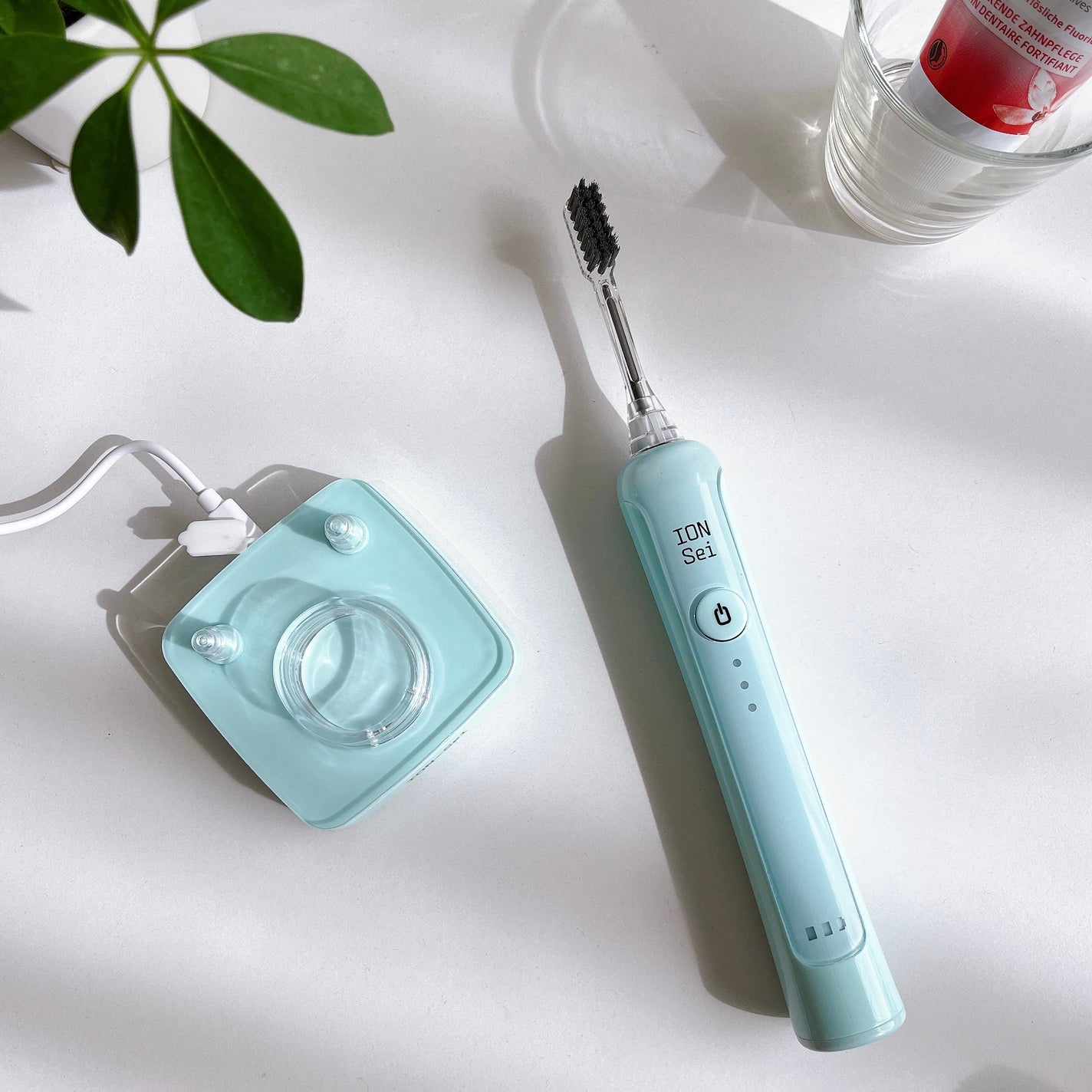 けっぴー♡フォロバ100 on LIPS 「𓆸𓂃歯垢の原因菌を99.9%*分解𓂃「ION-Sei電動歯..」(2枚目)