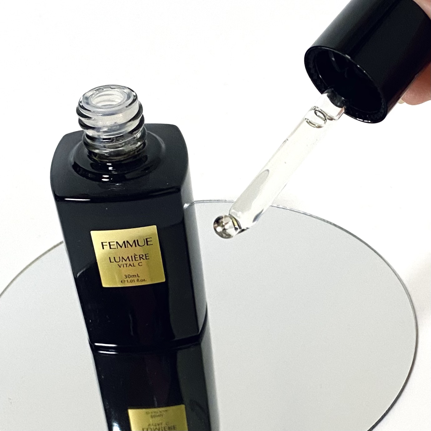 ルミエール ヴァイタルC/FEMMUE/ブースター・導入液を使ったクチコミ（3枚目）