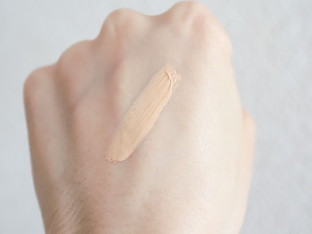 ミネラルカバー 薬用美白ファンデセラム/シーヴァ/その他ファンデーションを使ったクチコミ（2枚目）