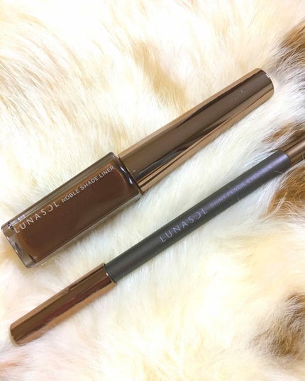 LUNASOL ノーブルシェイドライナーのクチコミ「ルナソル
シャイニーペンシルアイライナー 01💡
ノーブルシェイドライナー 03💡
ルナソル.....」(1枚目)