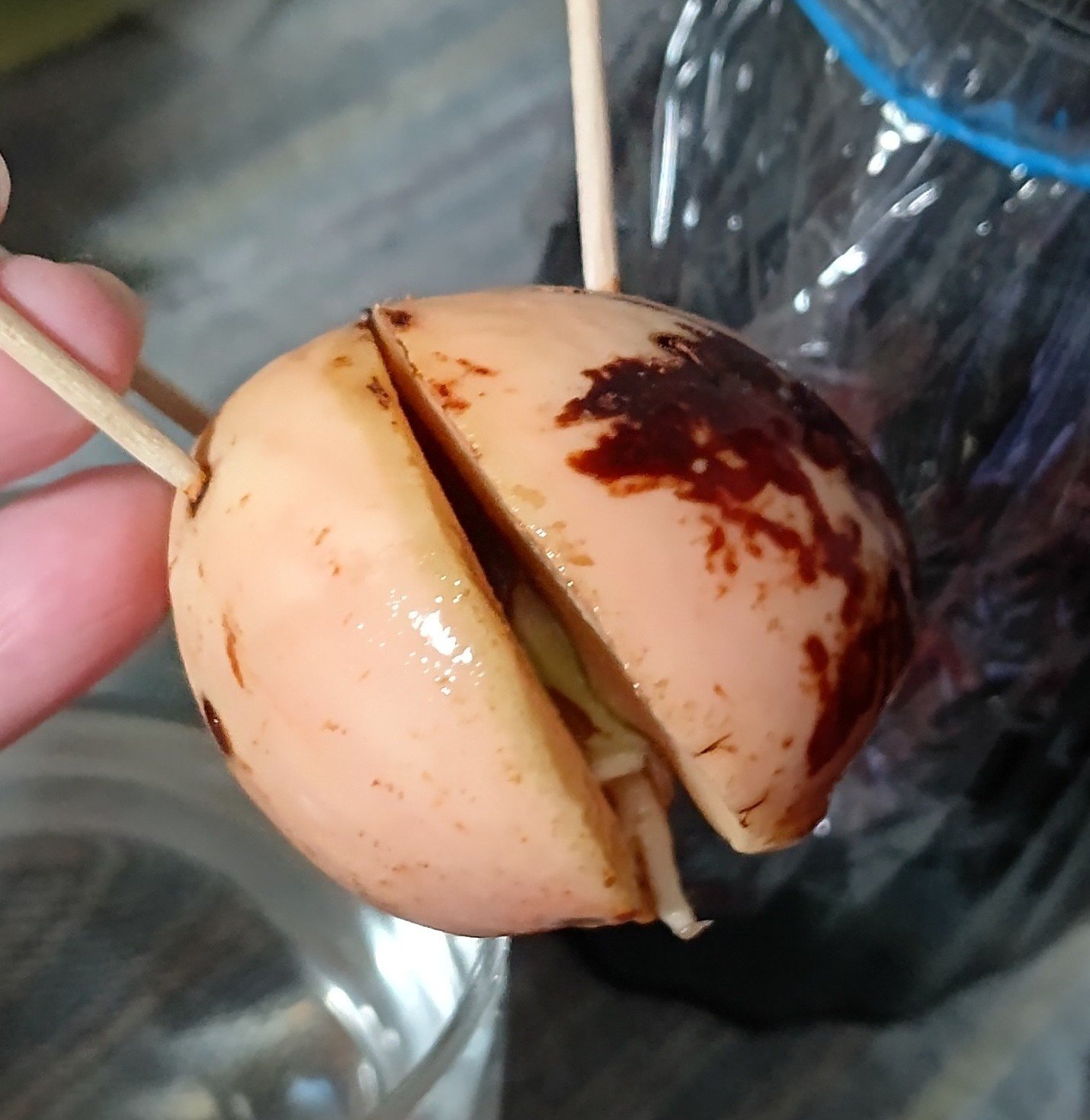 ガラス花瓶/DAISO/その他を使ったクチコミ（1枚目）