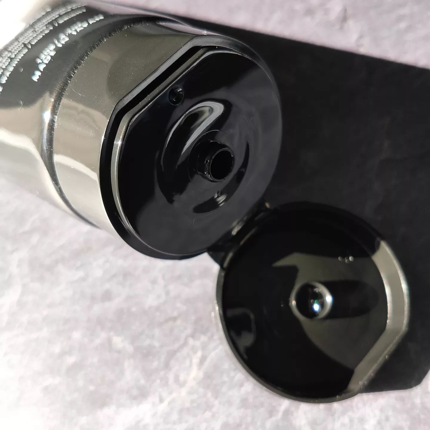 BLACK JELLY WASH（ブラックジェリーウォッシュ）/PLUEST/その他洗顔料を使ったクチコミ（2枚目）