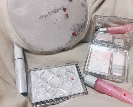 ホワイトラブストーリー コレクション (クリスマスコフレ 2018)/JILL STUART/メイクアップキットを使ったクチコミ(1枚目)