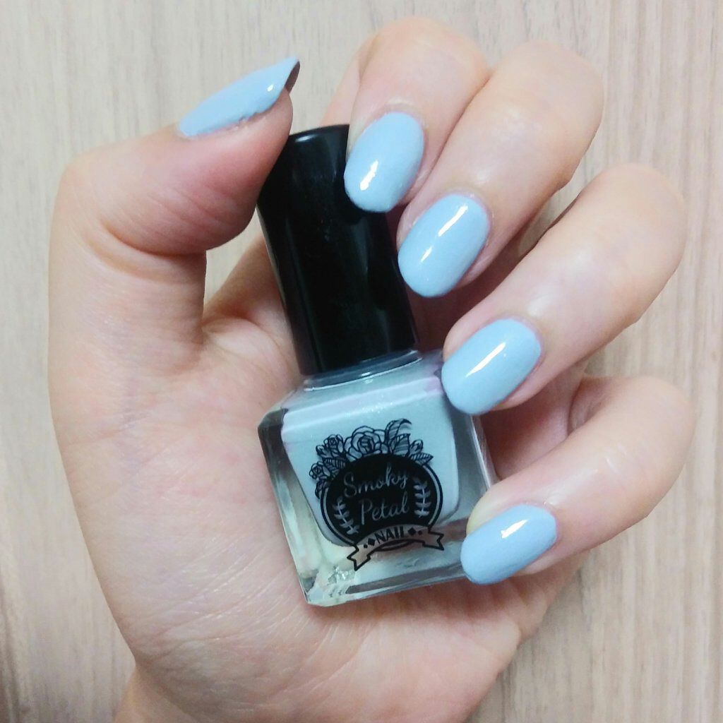 スモーキーぺタルネイルS/セリア/マニキュアを使ったクチコミ（3枚目）